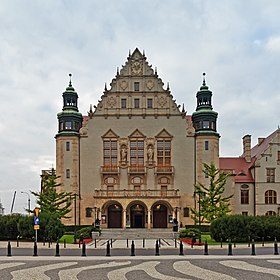 Adam Mickiewicz University, Pozna?